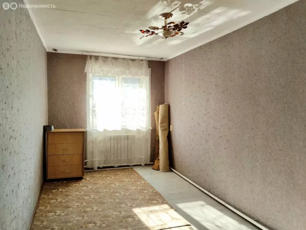 3-комнатная квартира: Курган, улица Монтажников, 1 (60.7 м) - Фото 2