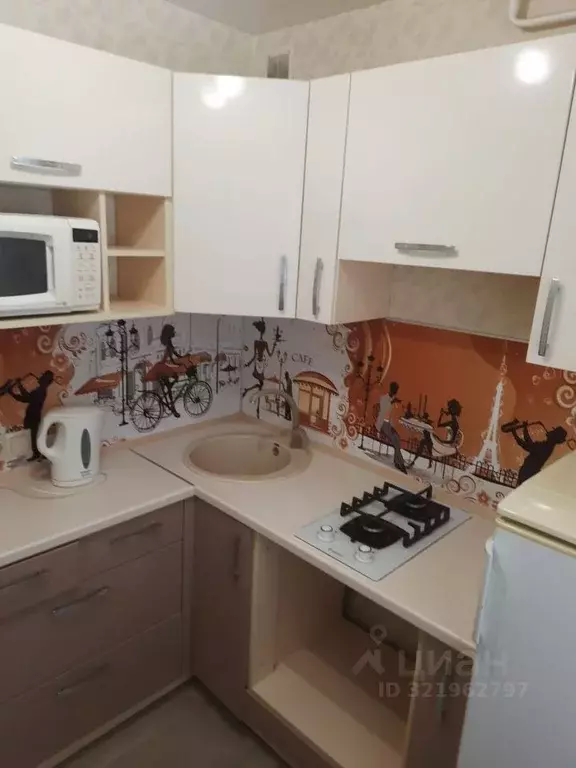 1-к кв. Омская область, Омск Привокзальный мкр, ул. Карбышева, 18 ... - Фото 1