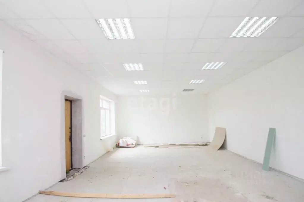 Торговая площадь в Калужская область, Калуга Ждамировская ул., 9 (159 ... - Фото 1