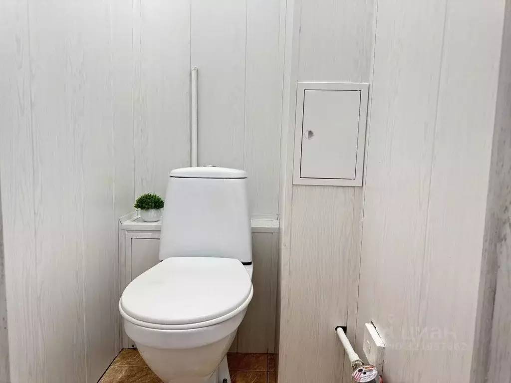 1-к кв. Челябинская область, Челябинск ул. Академика Королева, 8 (42.0 ... - Фото 2