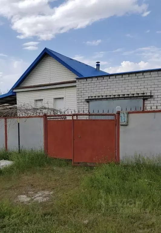 Дом в Волгоградская область, Среднеахтубинский район, Клетское с/пос, ... - Фото 0