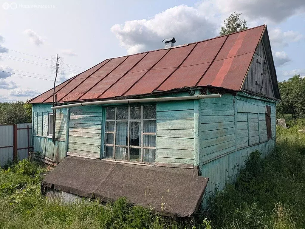 Дом в Курский район, Нижнемедведицкий сельсовет, село 1-е Шемякино, ... - Фото 1