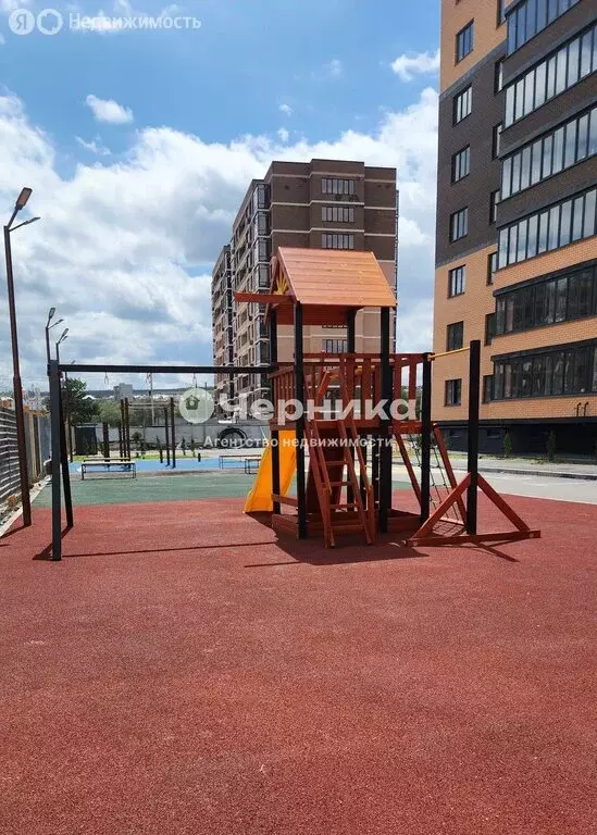 2-комнатная квартира: Ессентуки, улица Шмидта, 92 (63 м) - Фото 1