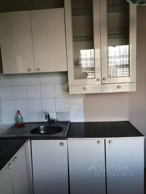 1-к кв. Белгородская область, Старый Оскол Жукова мкр, 51 (37.0 м) - Фото 2