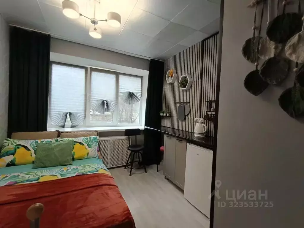 Комната Свердловская область, Екатеринбург ул. Шаумяна, 90 - Фото 1