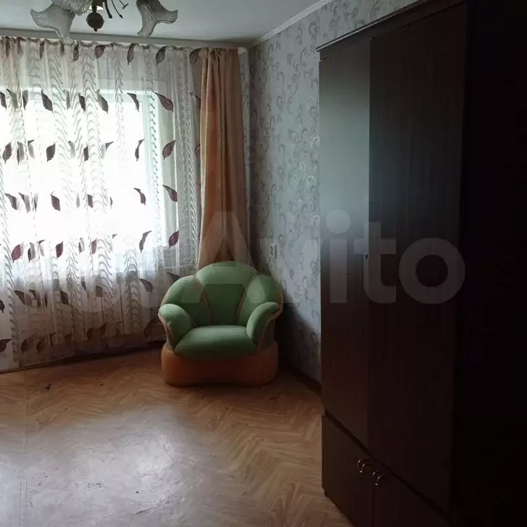 1-к. квартира, 35 м, 4/10 эт. - Фото 0