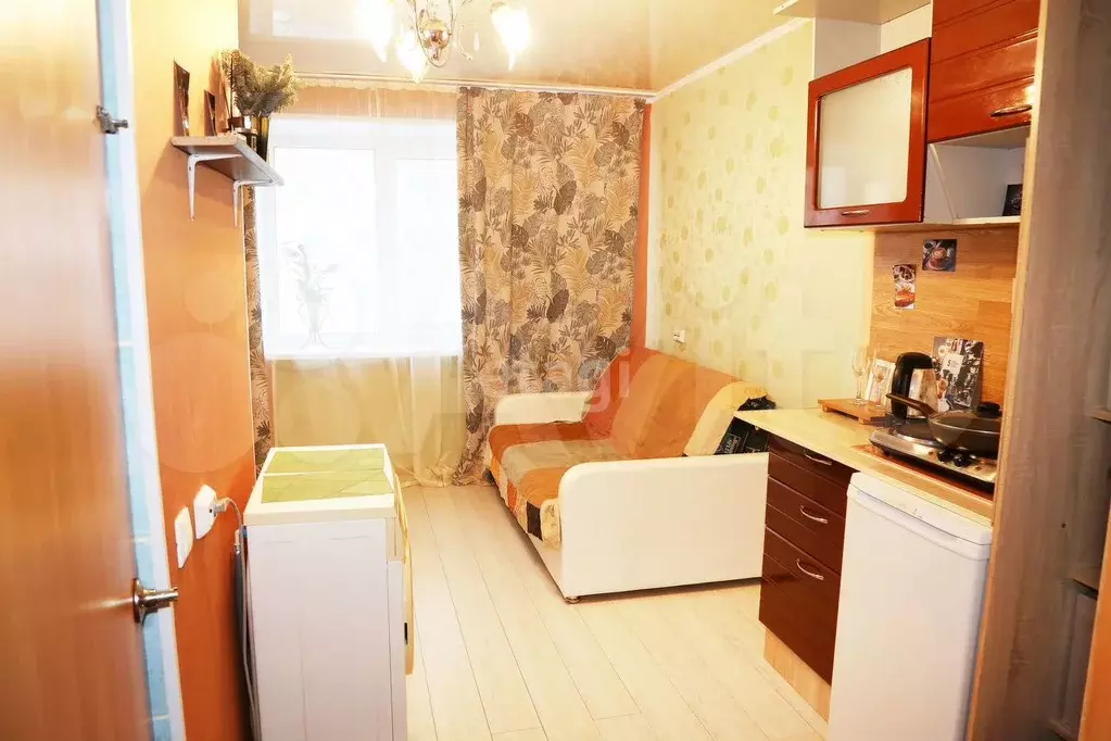 Комната 12,8 м в 1-к., 5/5 эт. - Фото 1
