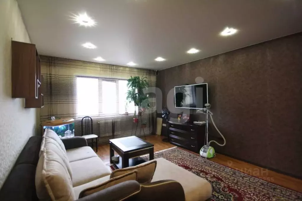 2-к кв. Ямало-Ненецкий АО, Новый Уренгой Оптимистов мкр, 3/2 (68.3 м) - Фото 1