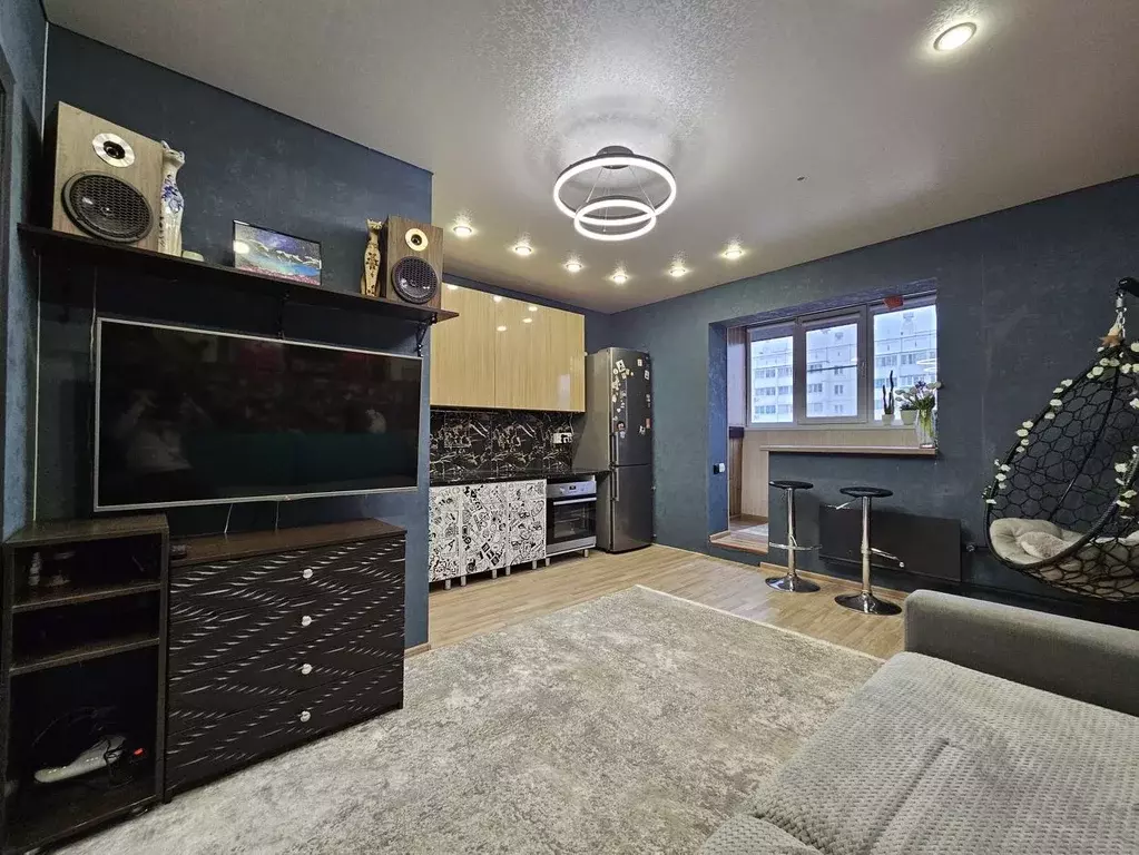 Студия Челябинская область, Челябинск ул. 2-я Эльтонская, 42 (29.0 м) - Фото 1