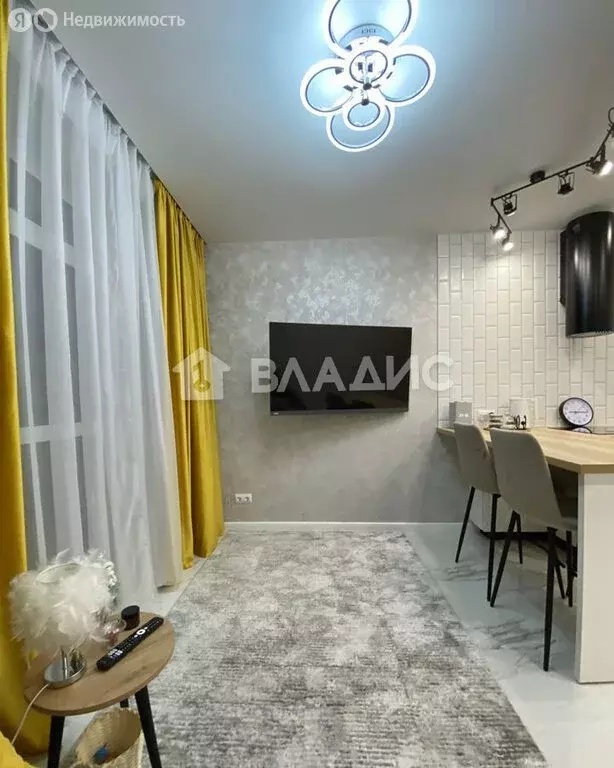 2-комнатная квартира: Улан-Удэ, 110-й микрорайон, 15 (62.7 м) - Фото 0