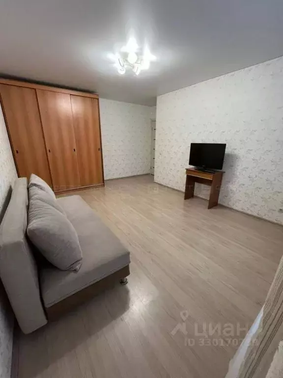 3-к кв. Татарстан, Казань ул. Азата Аббасова, 13 (90.0 м) - Фото 1