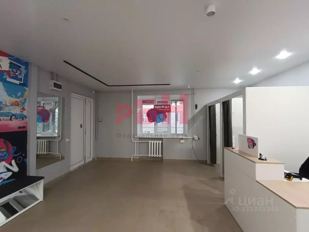 Торговая площадь в Тюменская область, Тюмень ул. 30 лет Победы, 81А ... - Фото 1