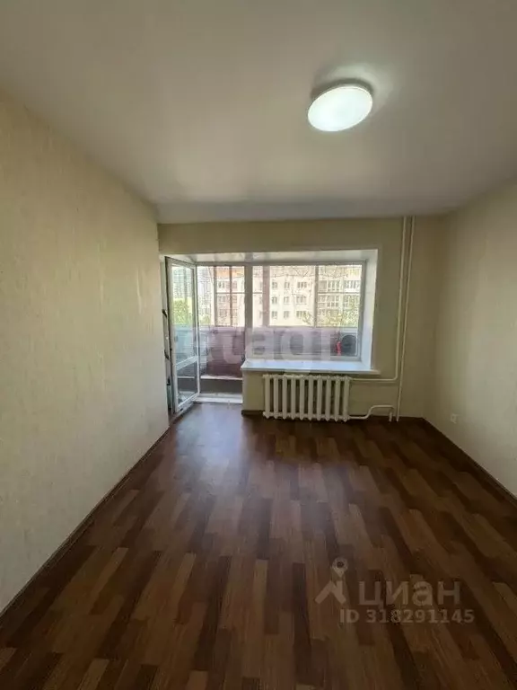 Комната Свердловская область, Екатеринбург ул. Папанина, 9 (16.4 м) - Фото 0