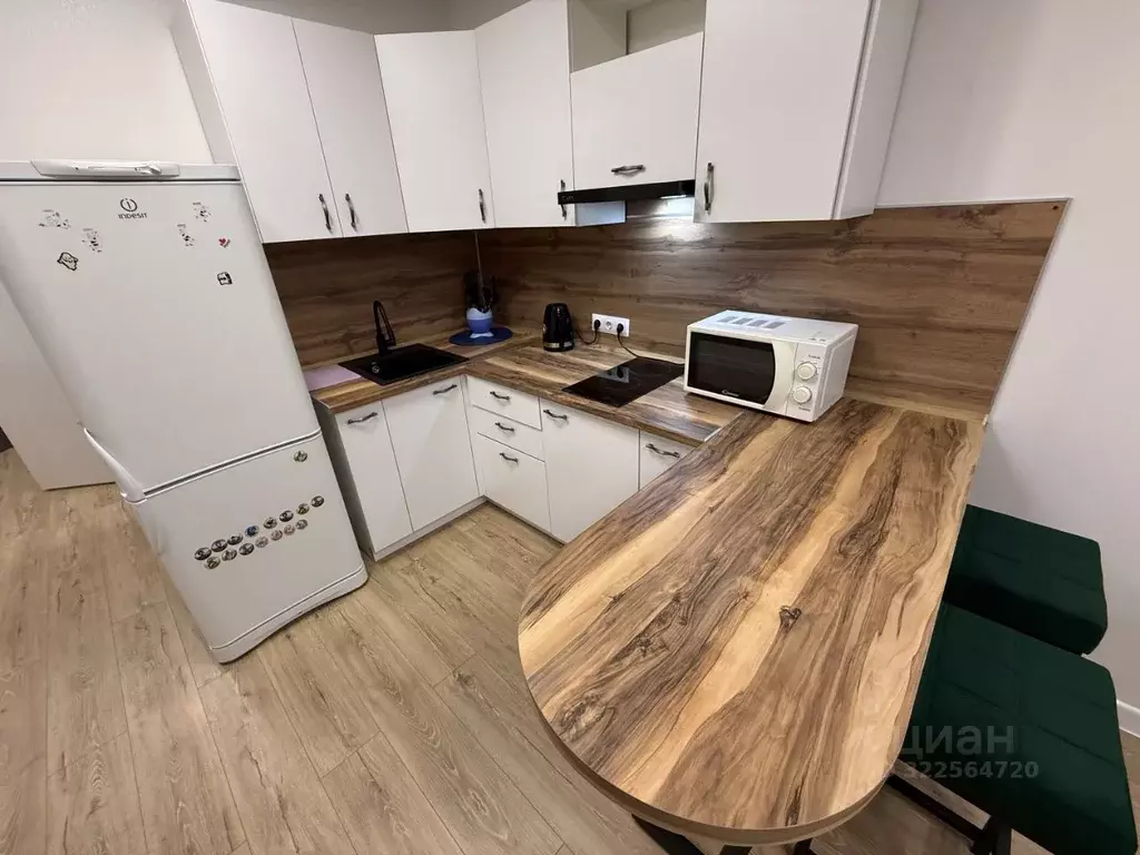 Студия Москва Десеновское поселение, ул. 3-я Нововатутинская, 15к2 ... - Фото 1