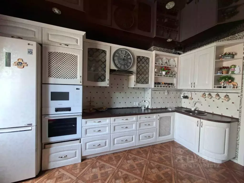 4-к кв. Кемеровская область, Междуреченск просп. Шахтеров, 37 (83.0 м) - Фото 1