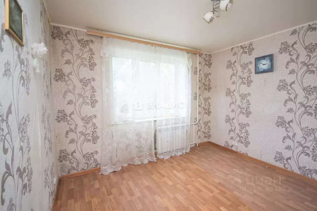 1-к кв. Саратовская область, Балаково Красноармейская ул., 15 (18.0 м) - Фото 0