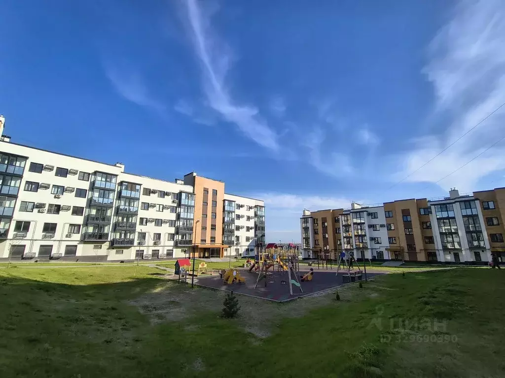 3-к кв. Волгоградская область, Волгоград ул. Химина, 18Б (72.8 м) - Фото 2