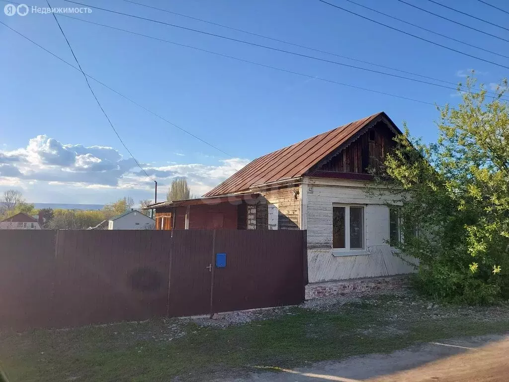 Дом в Энгельс, улица Мичурина, 42 (81.2 м) - Фото 1