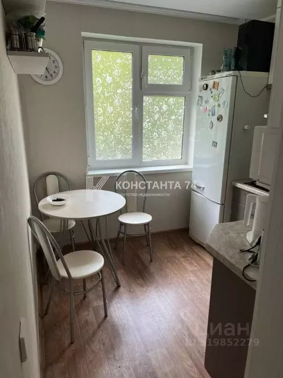 2-к кв. Челябинская область, Челябинск ул. Клары Цеткин, 32 (45.2 м) - Фото 0