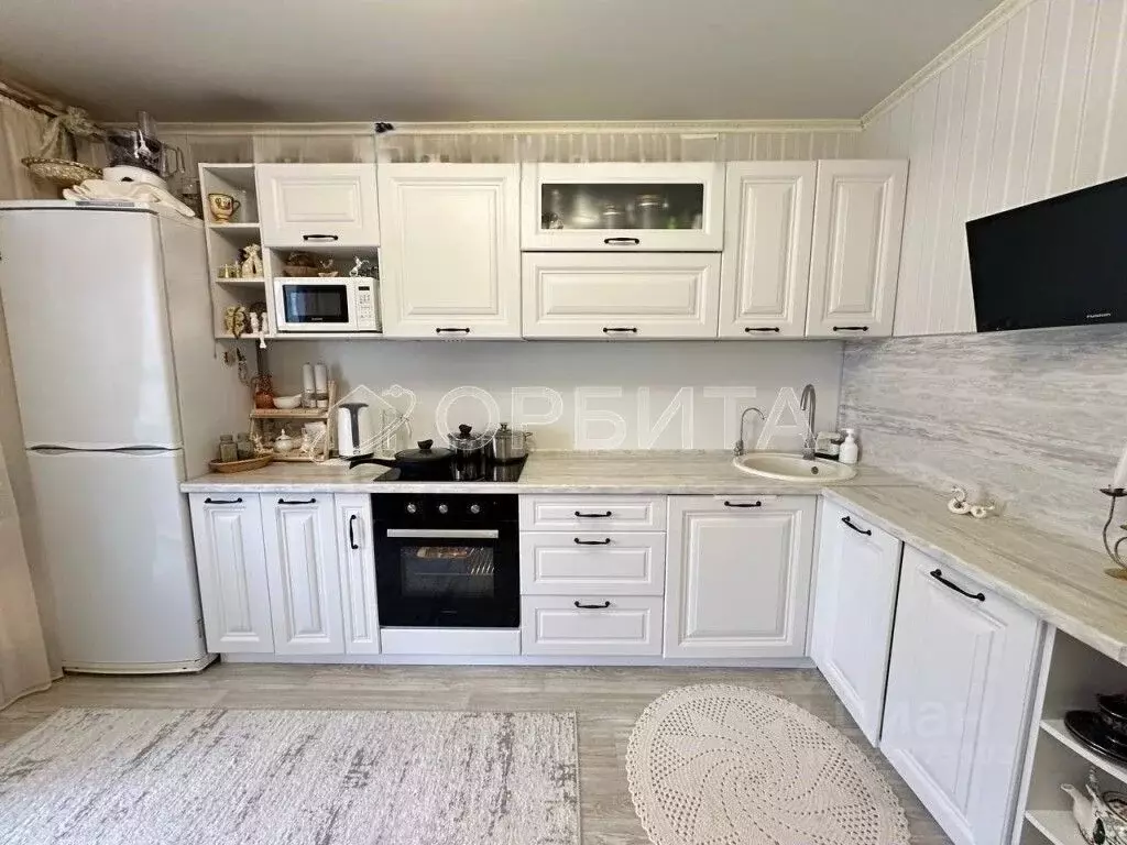 1-к кв. Тюменская область, Тюмень ул. Ю.-Р.Г. Эрвье, 12 (35.4 м) - Фото 2