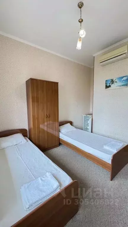 Комната Краснодарский край, Сочи Адлер жилрайон, ул. Изумрудная, 9/6 - Фото 1