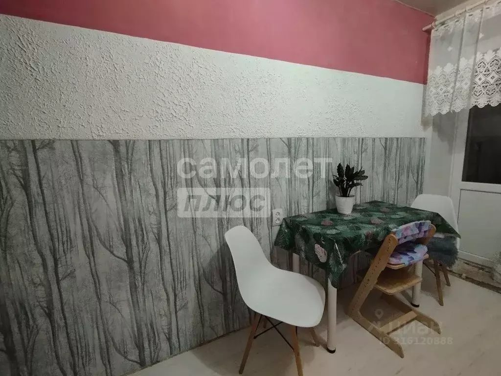 2-к кв. Удмуртия, Ижевск 7-я Подлесная ул., 22 (52.0 м) - Фото 0