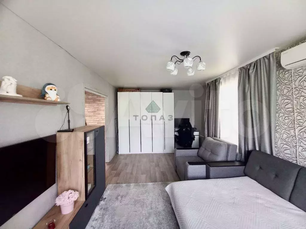 1-к. квартира, 31 м, 5/5 эт. - Фото 0