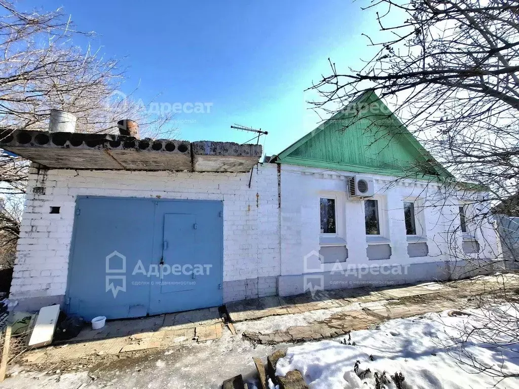Дом в Волгоградская область, Волгоград Эльтонская ул. (67 м) - Фото 1