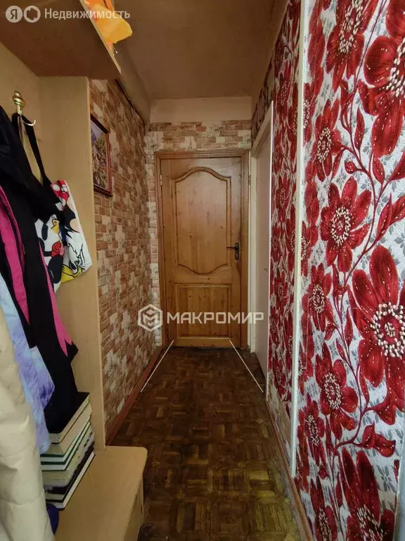 3-комнатная квартира: Санкт-Петербург, улица Партизана Германа, 15к1 ... - Фото 1