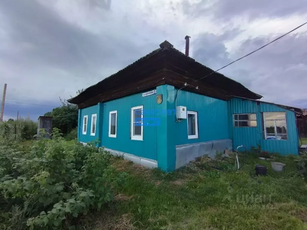 Дом в Алтайский край, Бийский район, с. Енисейское ул. Братьев ... - Фото 0
