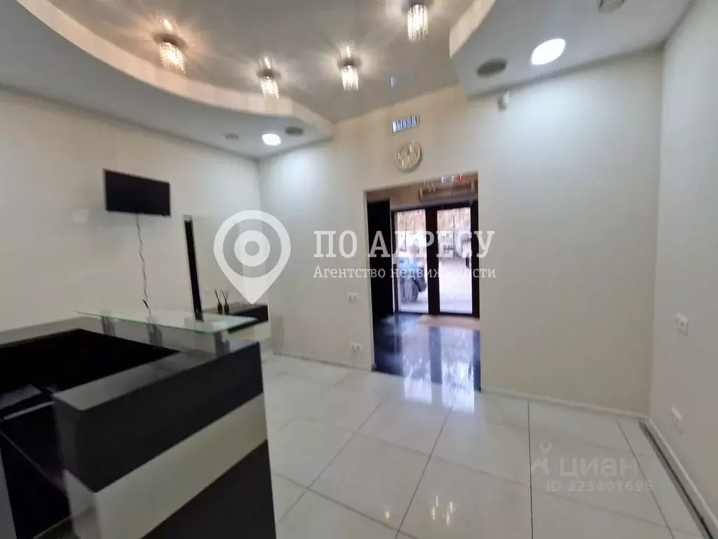 Помещение свободного назначения в Саратовская область, Саратов ул. ... - Фото 2