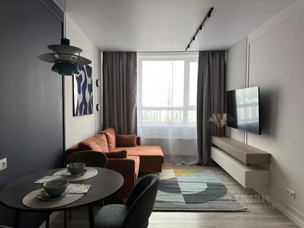 3-к кв. Свердловская область, Екатеринбург ул. Репина, 109 (60.0 м) - Фото 1