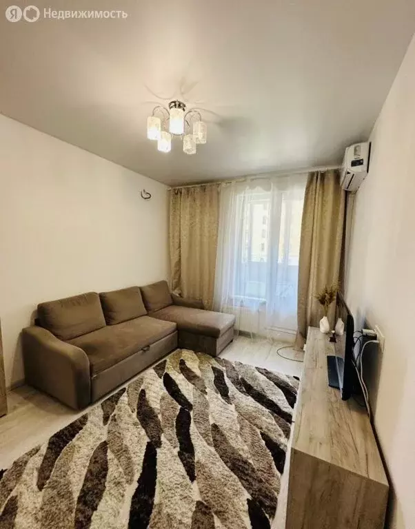 1-комнатная квартира: деревня Бородино, Малая Бородинская улица, 1к1 ... - Фото 1