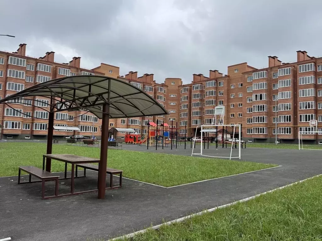 1-к кв. Северная Осетия, Владикавказ ул. Хадарцева, 39 (50.0 м) - Фото 1