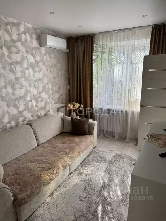 3-к кв. Новосибирская область, Новосибирск ул. Кузьмы Минина, 8А (38.2 ... - Фото 1