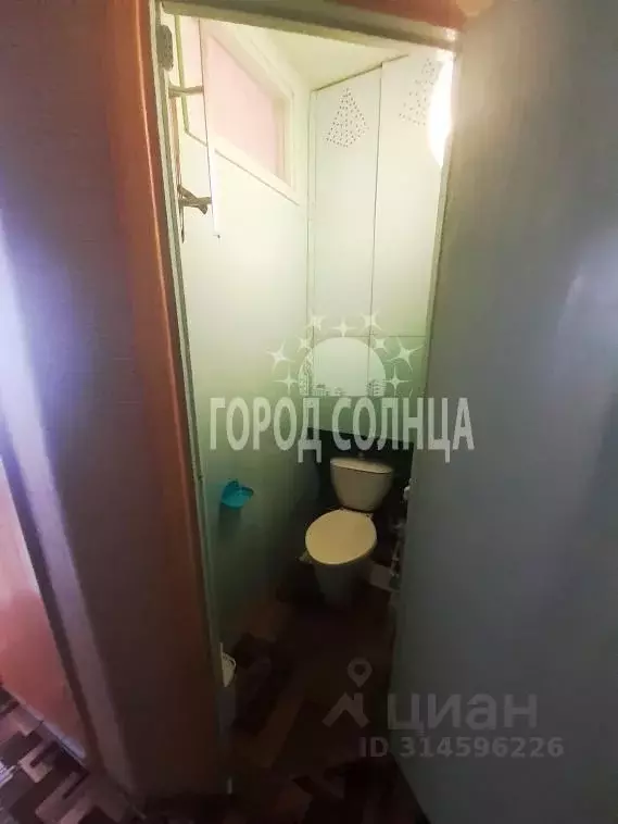 Комната Омская область, Омск Моторная ул., 4 (14.0 м) - Фото 1