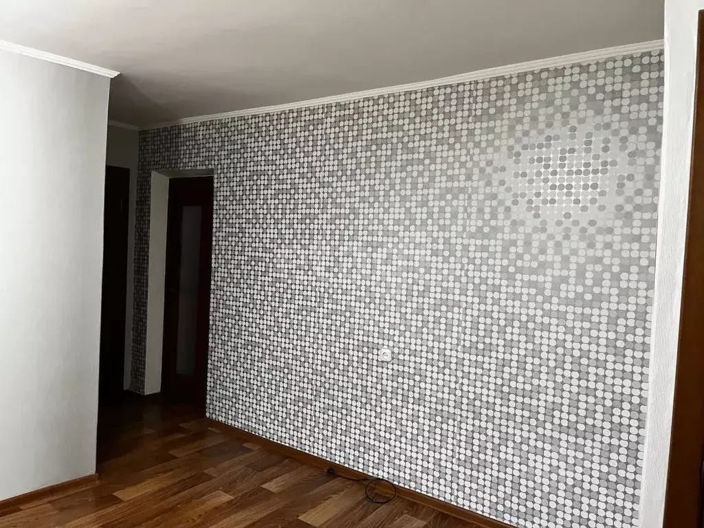3-к кв. Калмыкия, Элиста 1-й мкр, 24 (54.2 м) - Фото 0