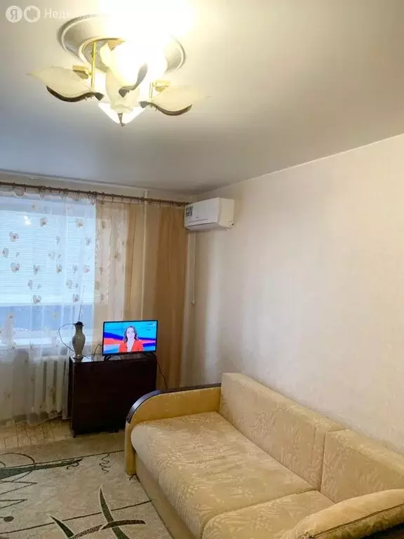 2-комнатная квартира: Волгоград, улица Генерала Штеменко, 24 (50 м) - Фото 1