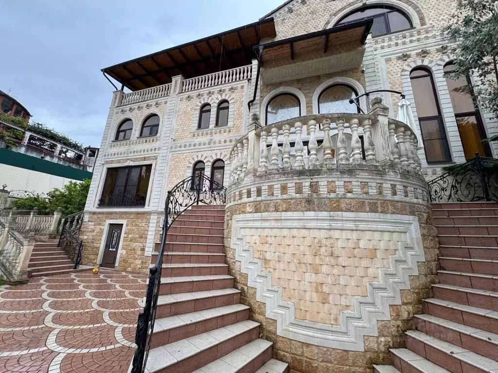 Дом в Краснодарский край, Сочи Новый Сочи мкр, ул. Инжирная (800 м) - Фото 0