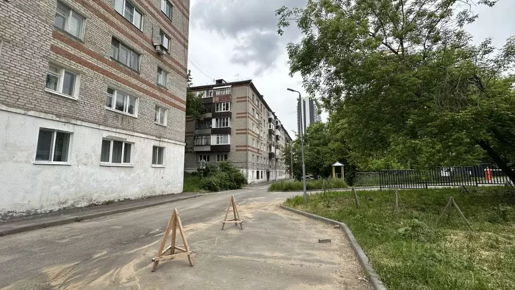 2-к кв. Татарстан, Казань ул. Новаторов, 2а (37.4 м) - Фото 1