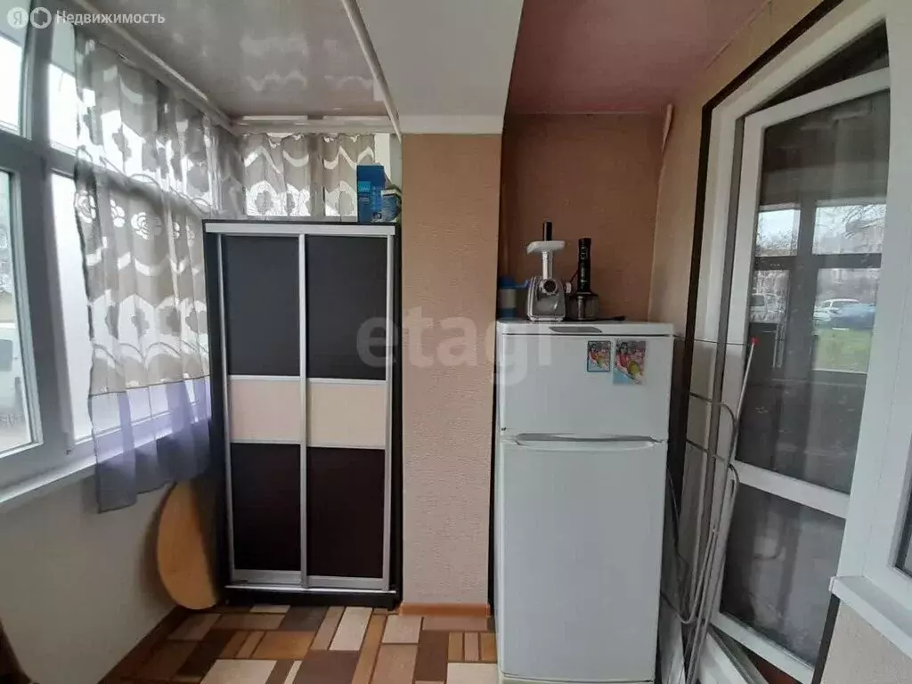 3-комнатная квартира: Бахчисарай, улица Фрунзе, 46 (62.9 м) - Фото 0