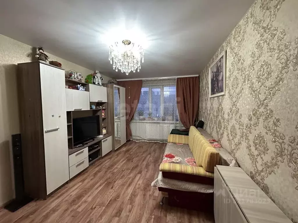 3-к кв. Ямало-Ненецкий АО, Новый Уренгой Молодежная ул., 13 (60.9 м) - Фото 1