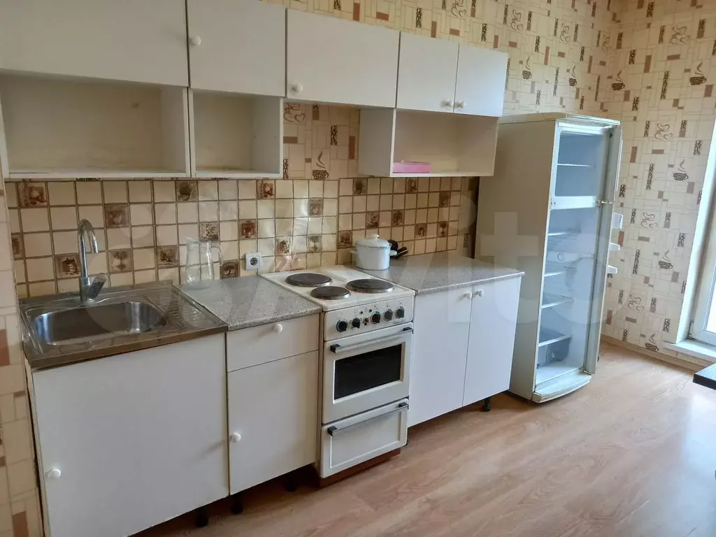 2-к. квартира, 70 м, 4/17 эт. - Фото 1