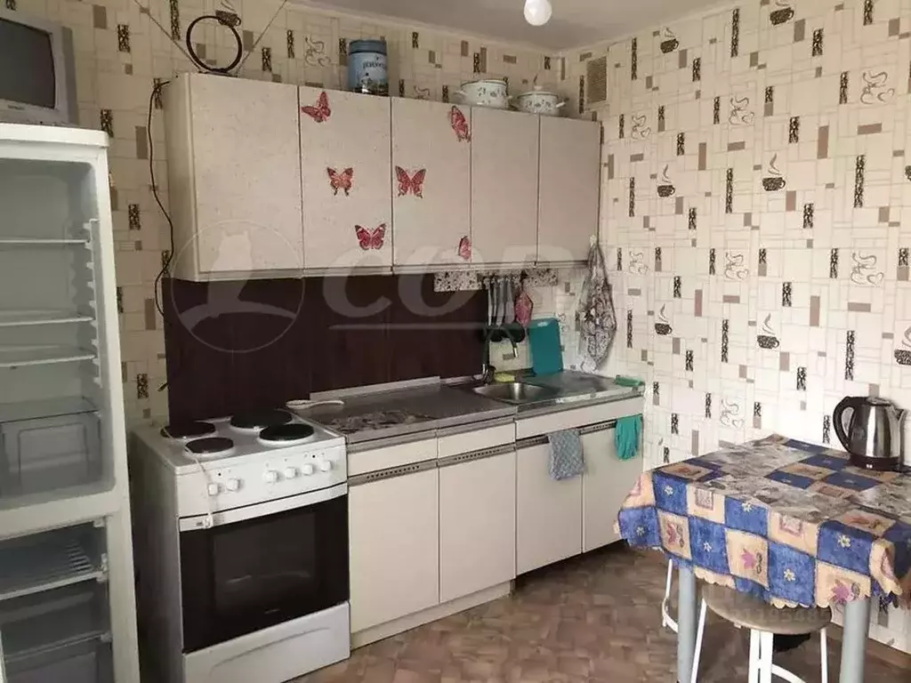 1-к кв. Тюменская область, Тюмень Восточный-2 мкр, ул. Ивана Словцова, ... - Фото 0