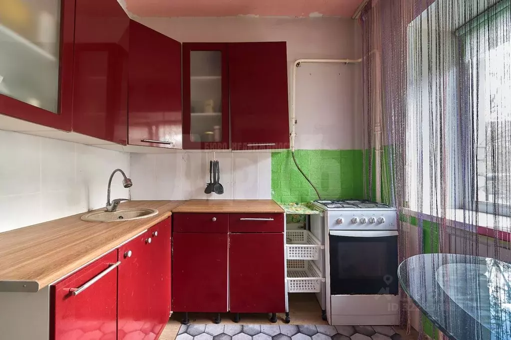 2-к кв. Калужская область, Малоярославец ул. Кирова, 6 (42.4 м) - Фото 2