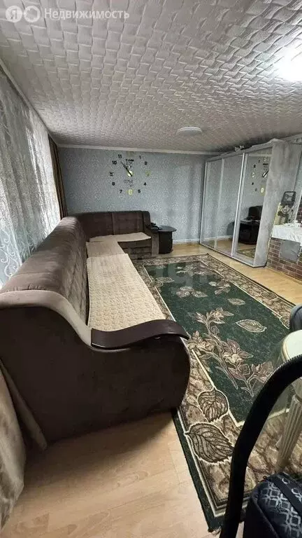 Дом в Белогорский район, Русаковское сельское поселение, село Луговое, ... - Фото 2