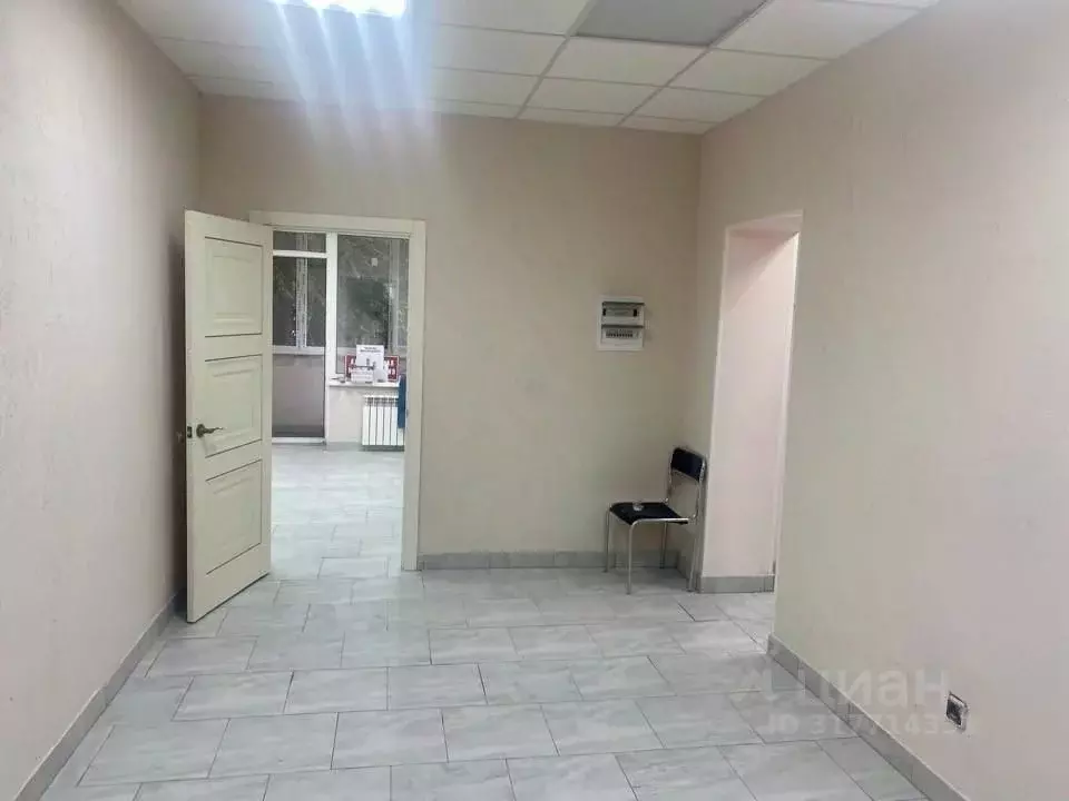Помещение свободного назначения в Саратовская область, Энгельс ул. ... - Фото 1