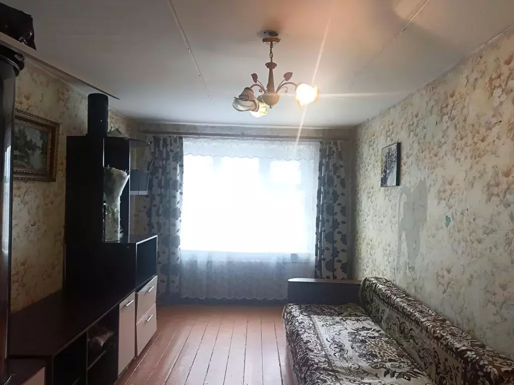 3-к кв. Омская область, Большеречье рп ул. Новая, 10 (57.0 м) - Фото 0