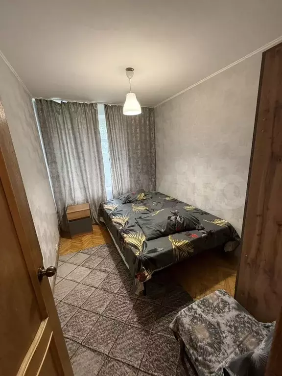Комната 6 м в 3-к., 7/9 эт. - Фото 0