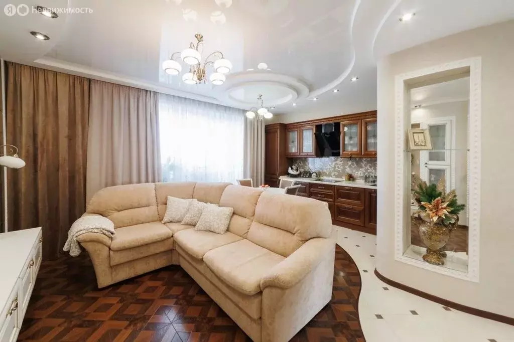 3-комнатная квартира: Архангельск, Воскресенская улица, 15 (71.4 м) - Фото 1